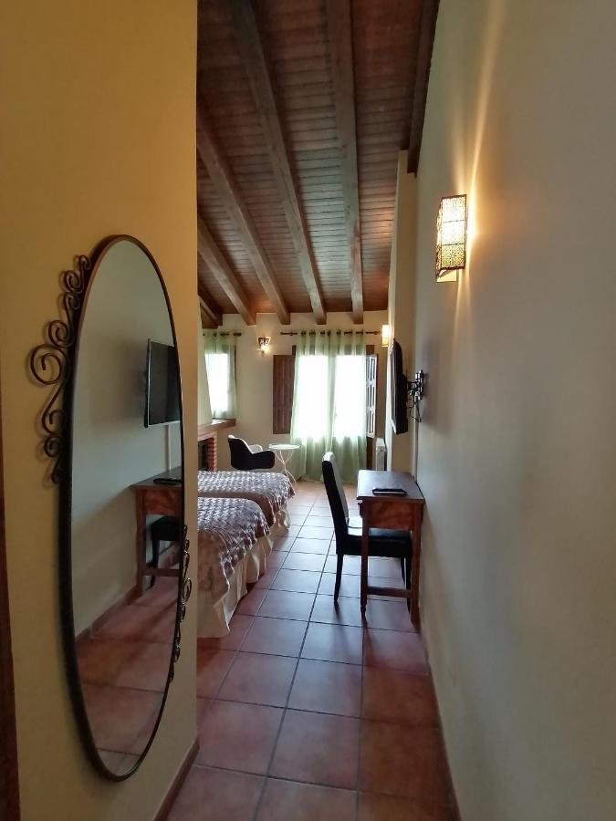 Horcajuelo de la Sierra La Posada De Horcajuelo מראה חיצוני תמונה